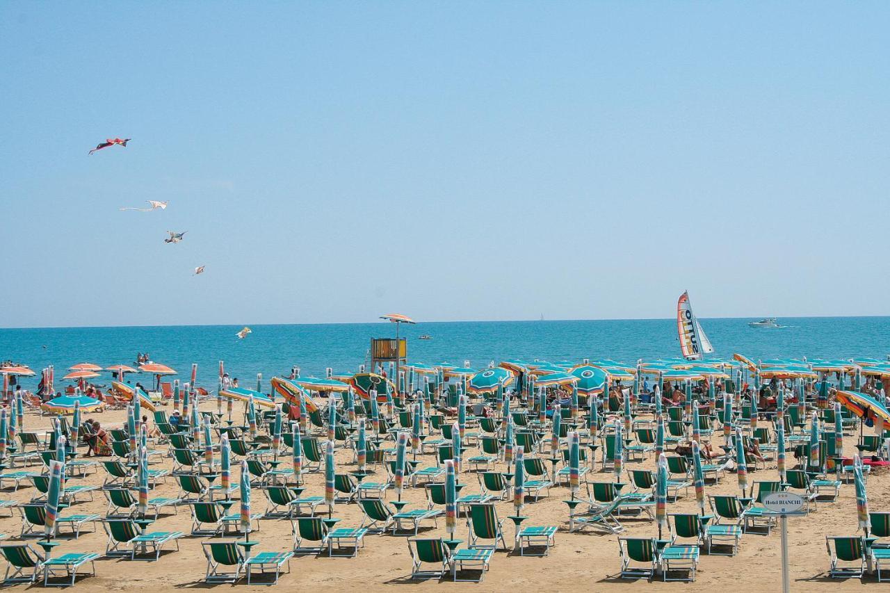 Rialto Apartment Bibione Exterior photo